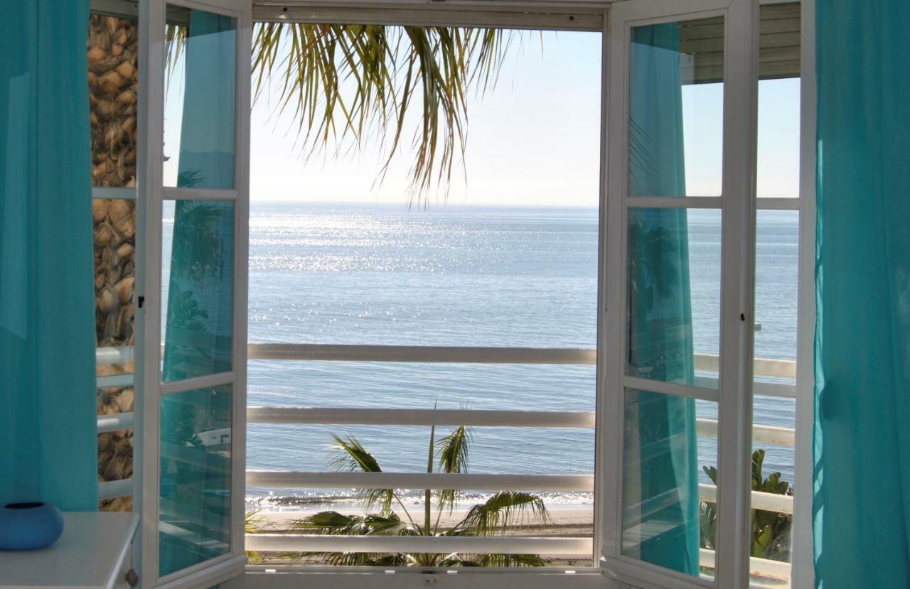 Apartamento Frente Al Mar,Primera Linea リンコン・デ・ラ・ビクトリア エクステリア 写真